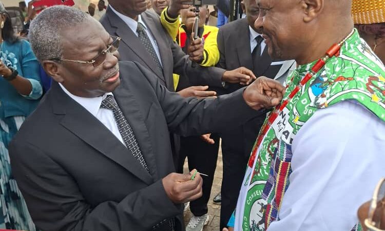 Mérite agricole : Jean Pierre Salla porte étendard de la filière piscicole à Kribi